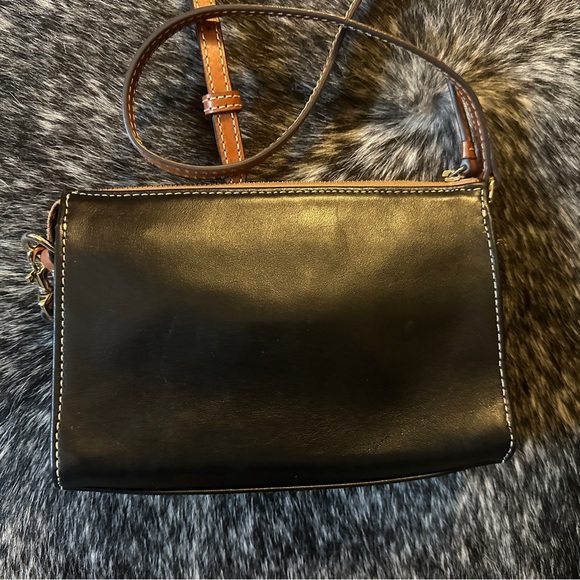 Dooney & Bourke Black Leather Shoulder Bag - Picture 4 of 7